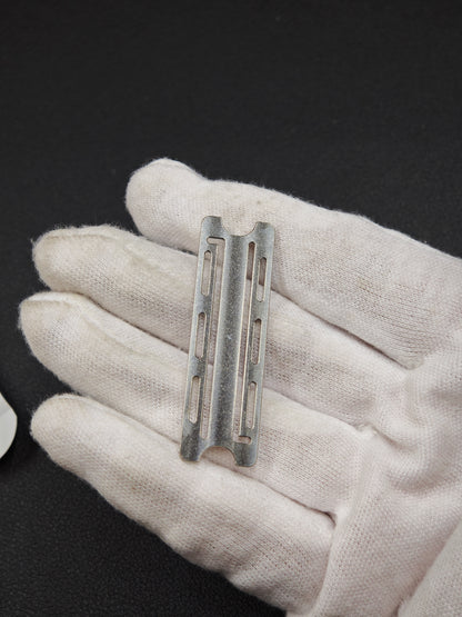 Feng Ling Zirconium
