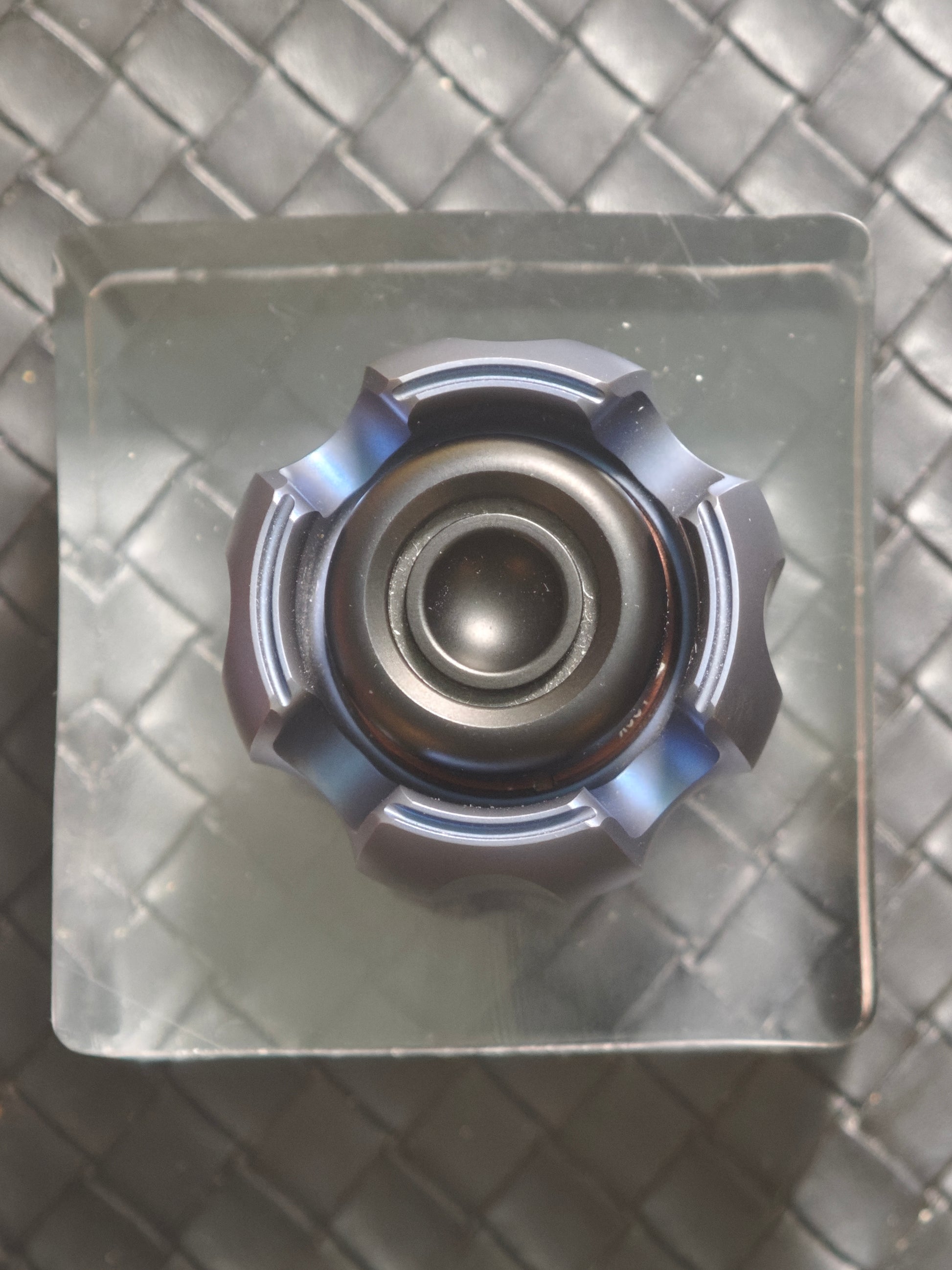 Noiz Titanium