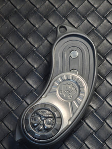 Pea Pod r Zirconium Color-Anodized Stonewashed