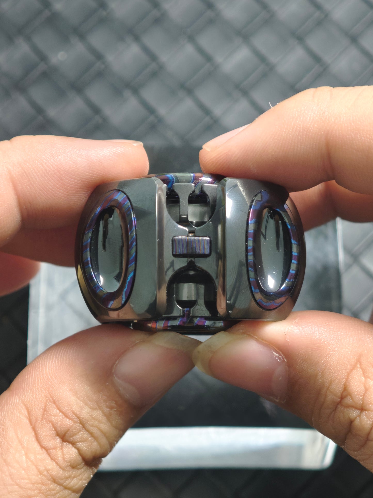Noiz O Zircuti Zirconium