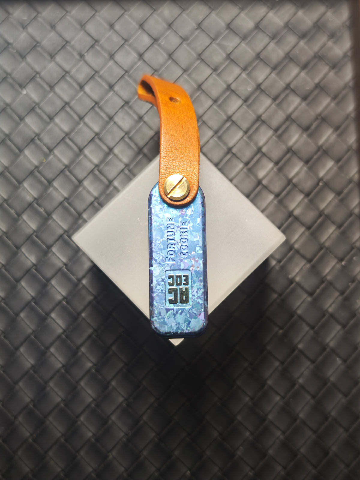 Fortune Cookie Crystallized Titanium
