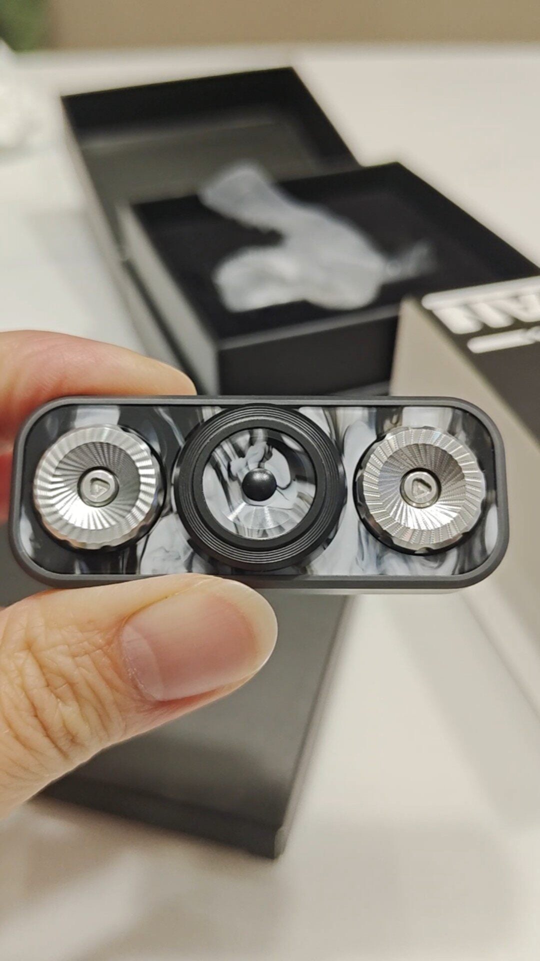 Subwoofer Zirconium