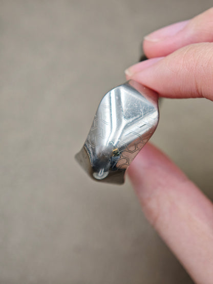 Feather Titanium