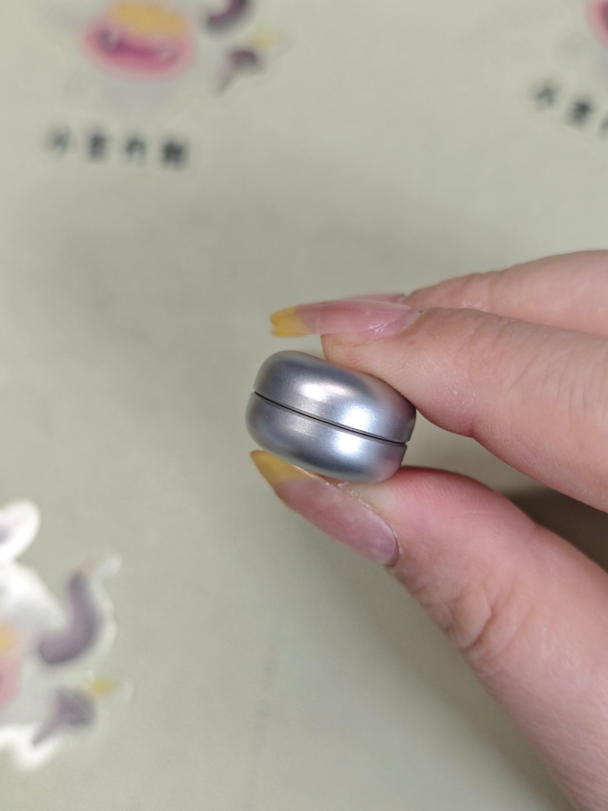 Floating Cloud Stainless Steel