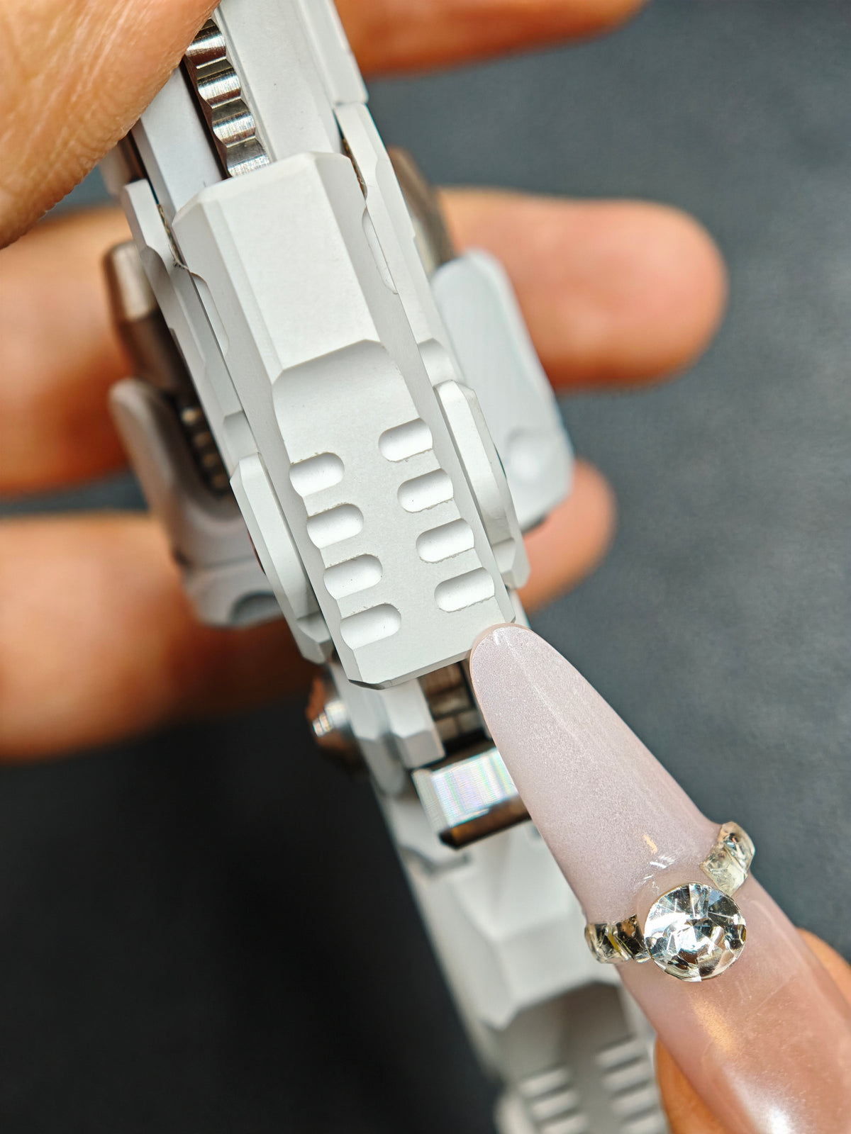 EDCELL Breaker Aluminum