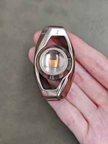 Er Niu Superconductor