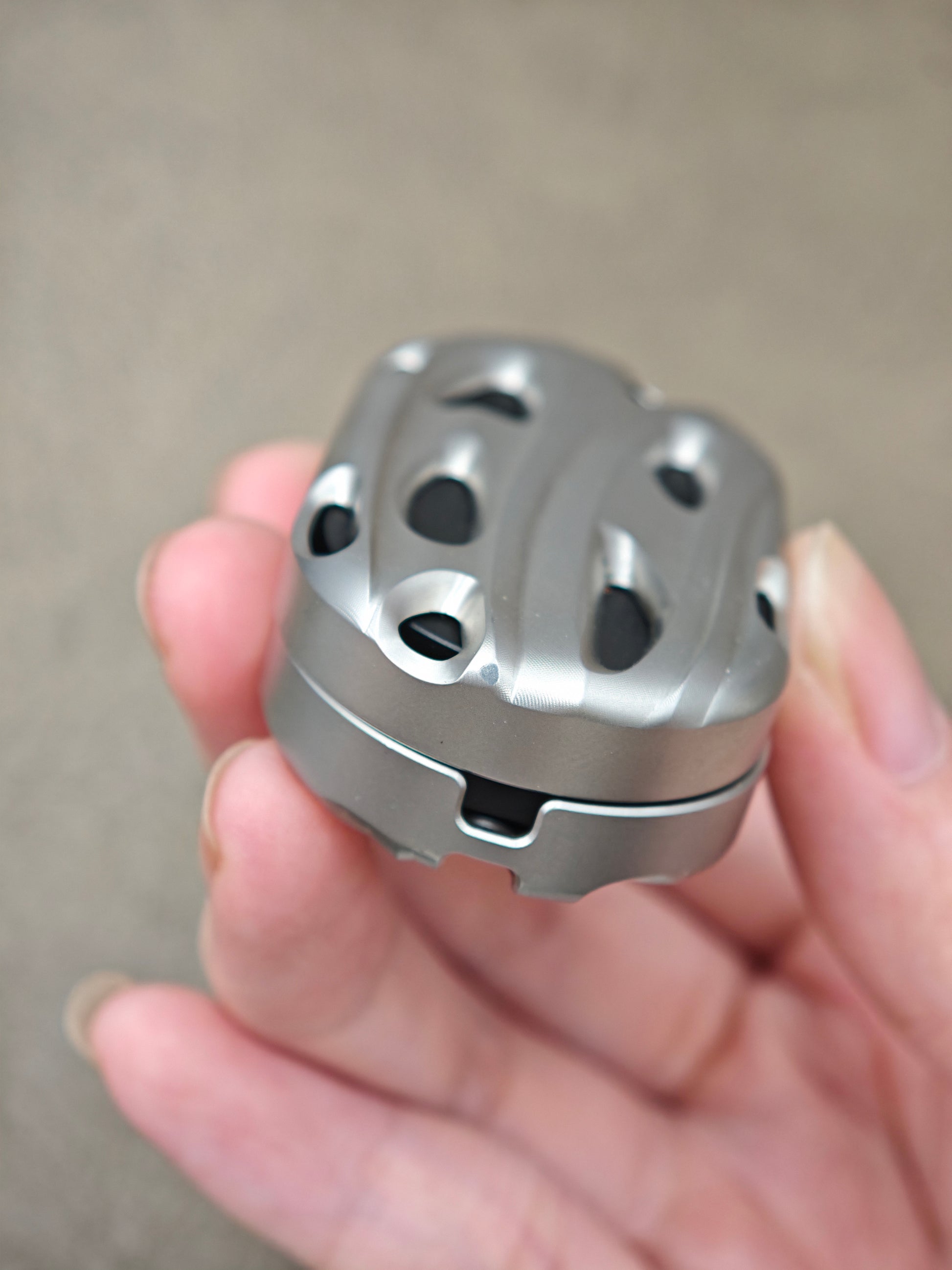 Lag Stainless Steel