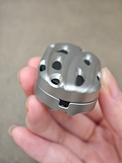 Lag Stainless Steel