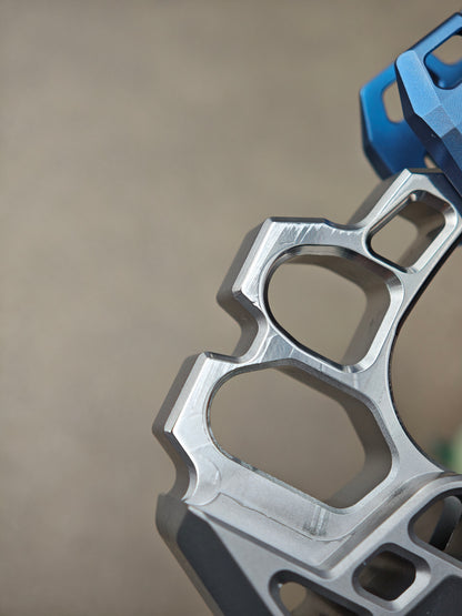 Qi Hang Titanium