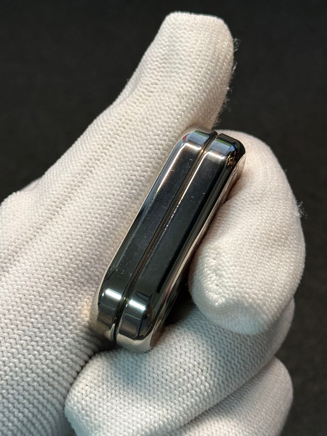 Top B Titanium