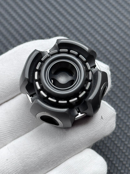 Noiz O Stainless Steel Zirconium