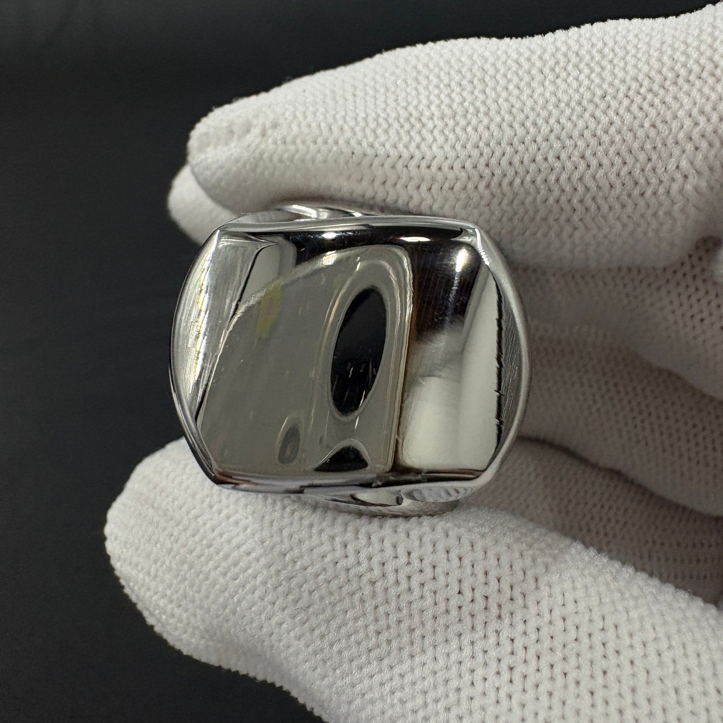 Zhen Stainless Steel