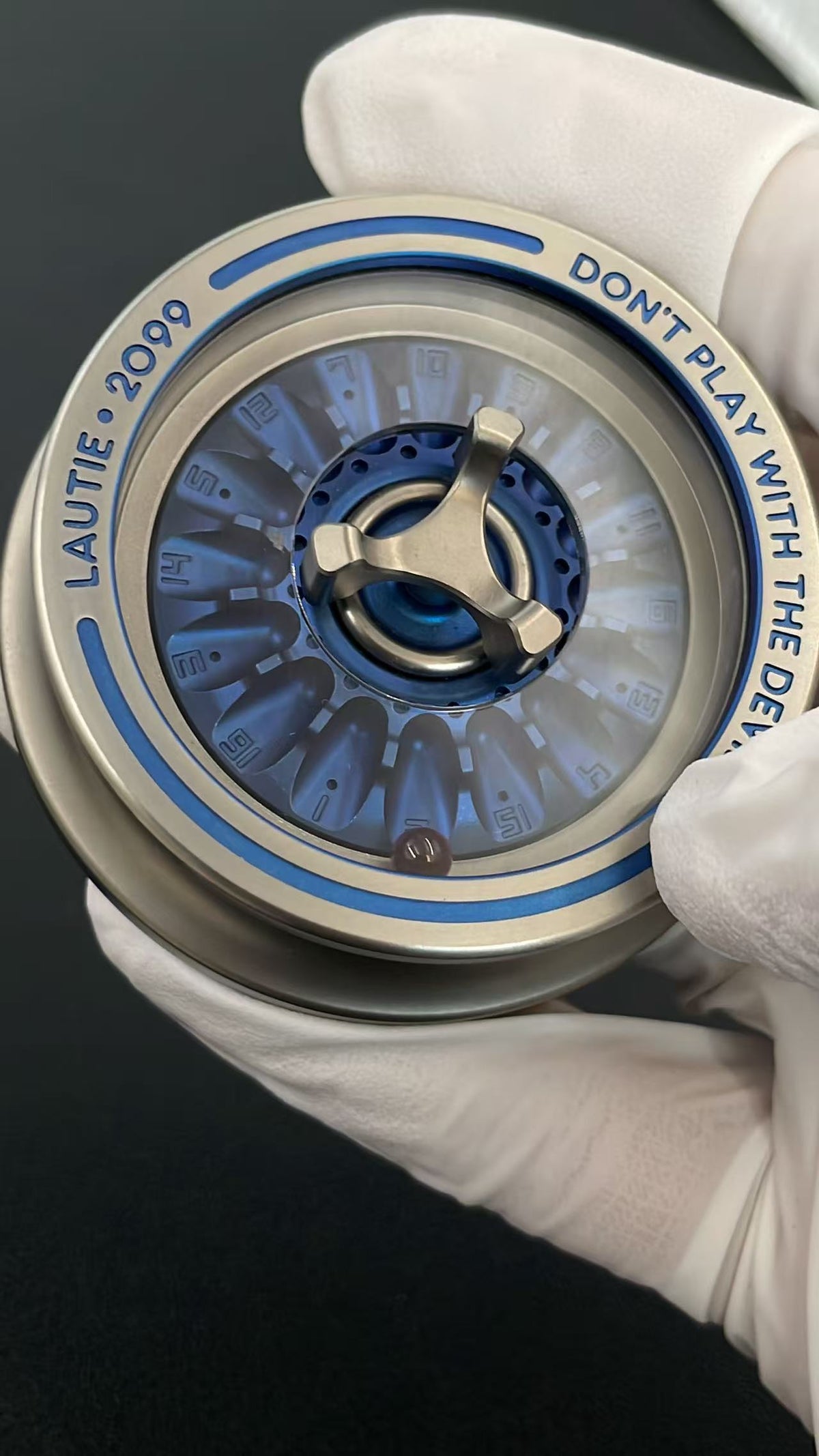 Carnival Roulette Titanium