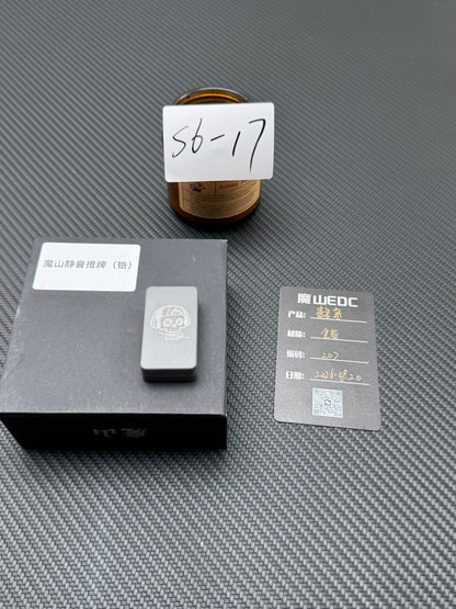 Mute Zirconium
