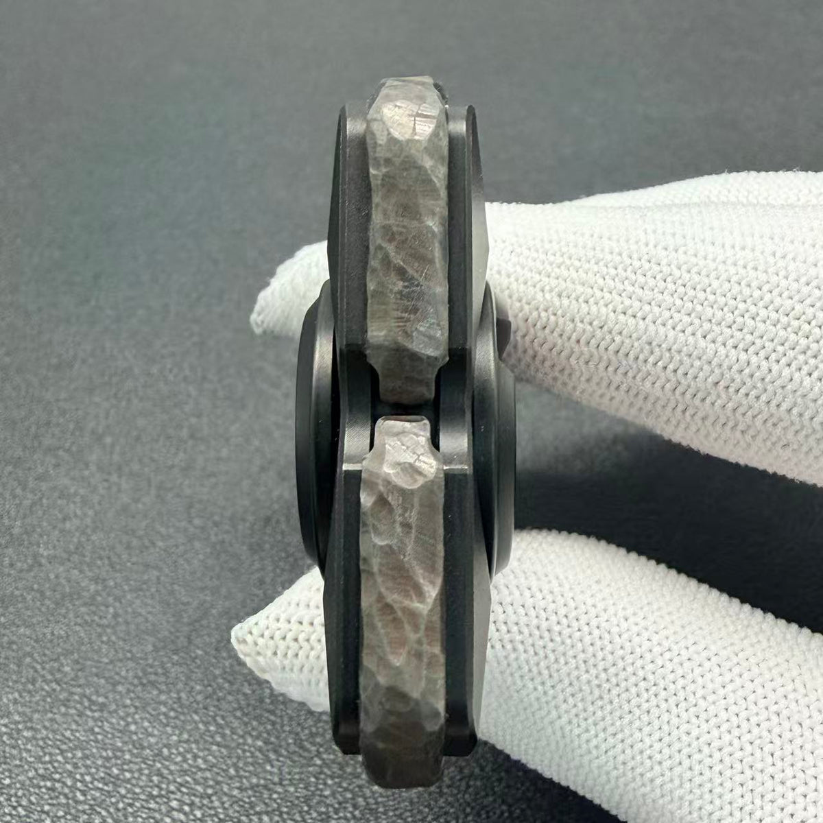 Qs Titanium Stone Textured