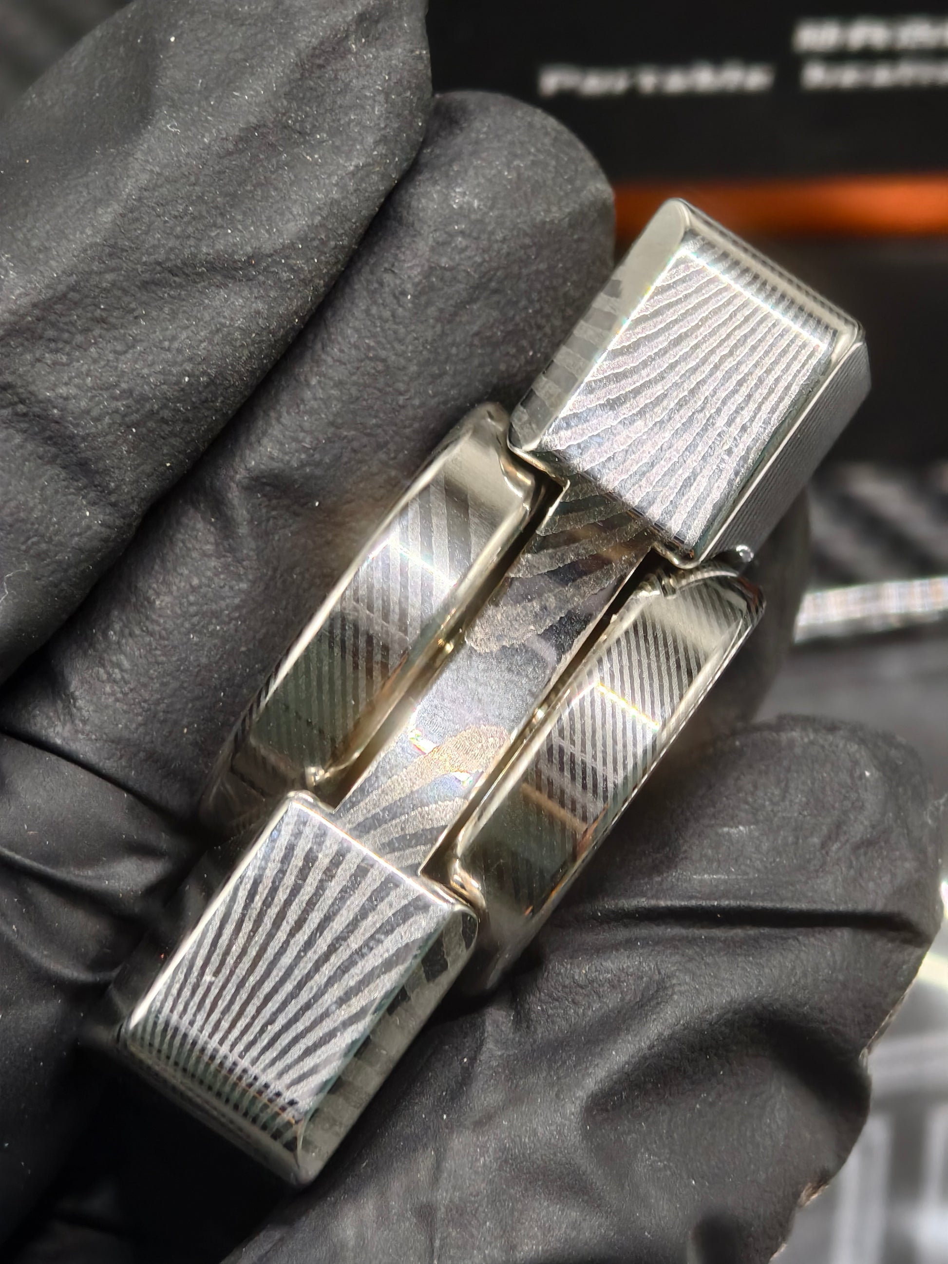 QD01 Damasteel