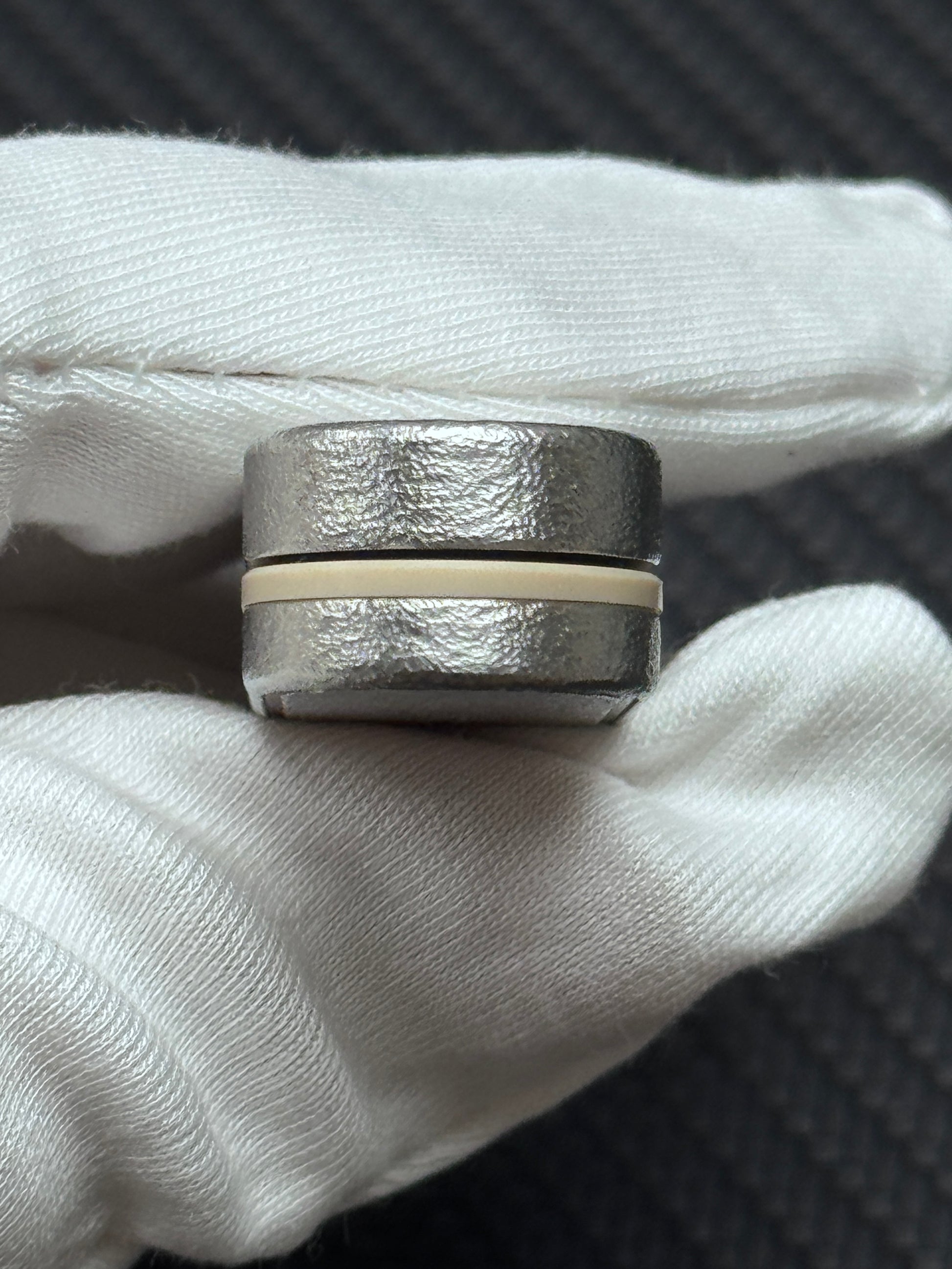 Slider Stainless Steel PEEK Limited Edition