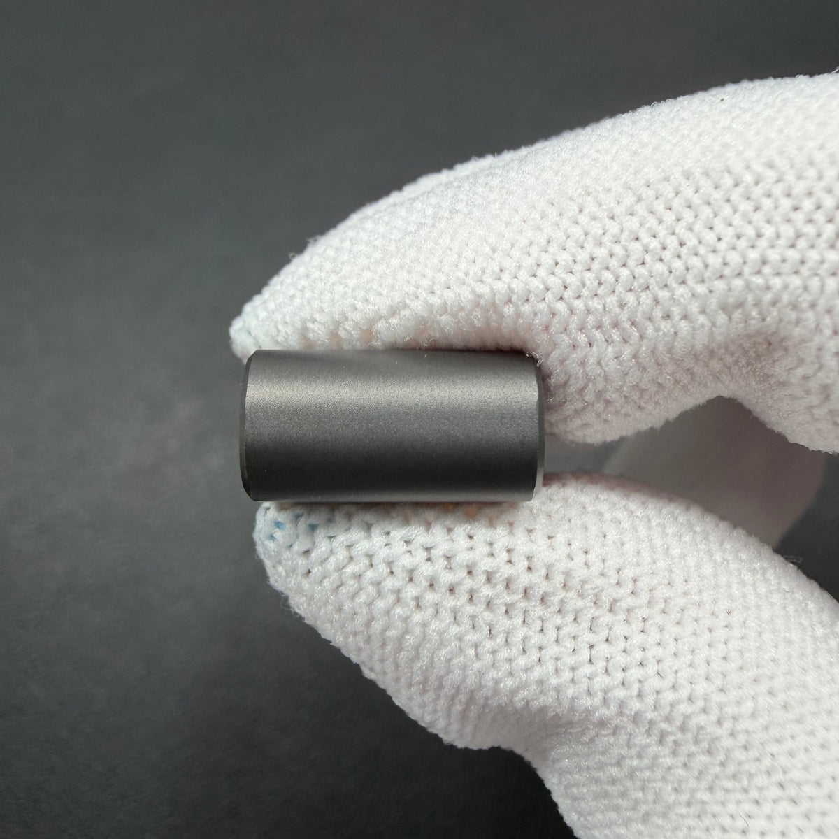 Buckle Zirconium