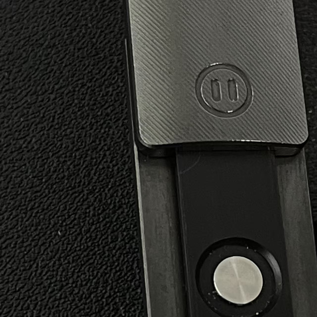 Ji Li 2.0 Zirconium