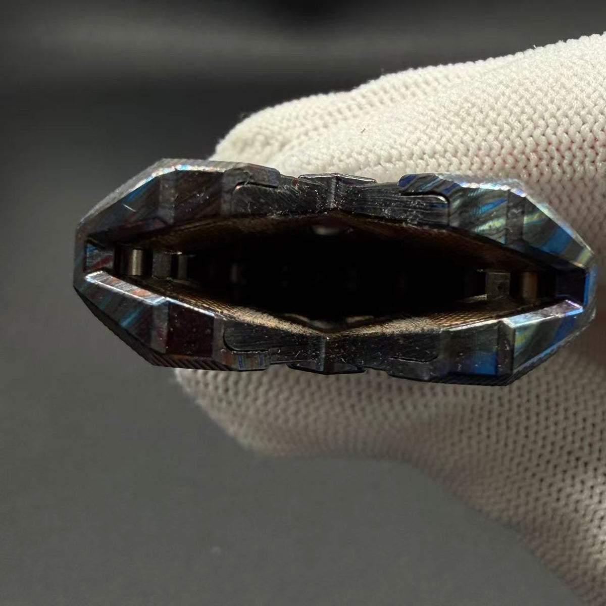 Azure Dragon Lake Sword Zircuti