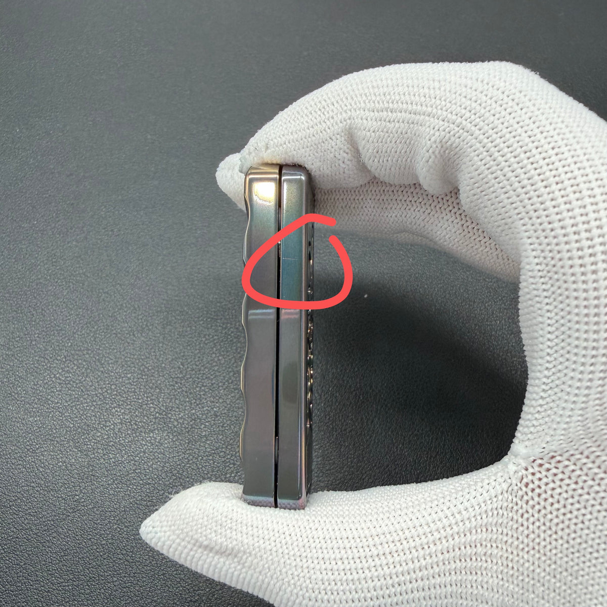Tita Zirconium Oil Slick