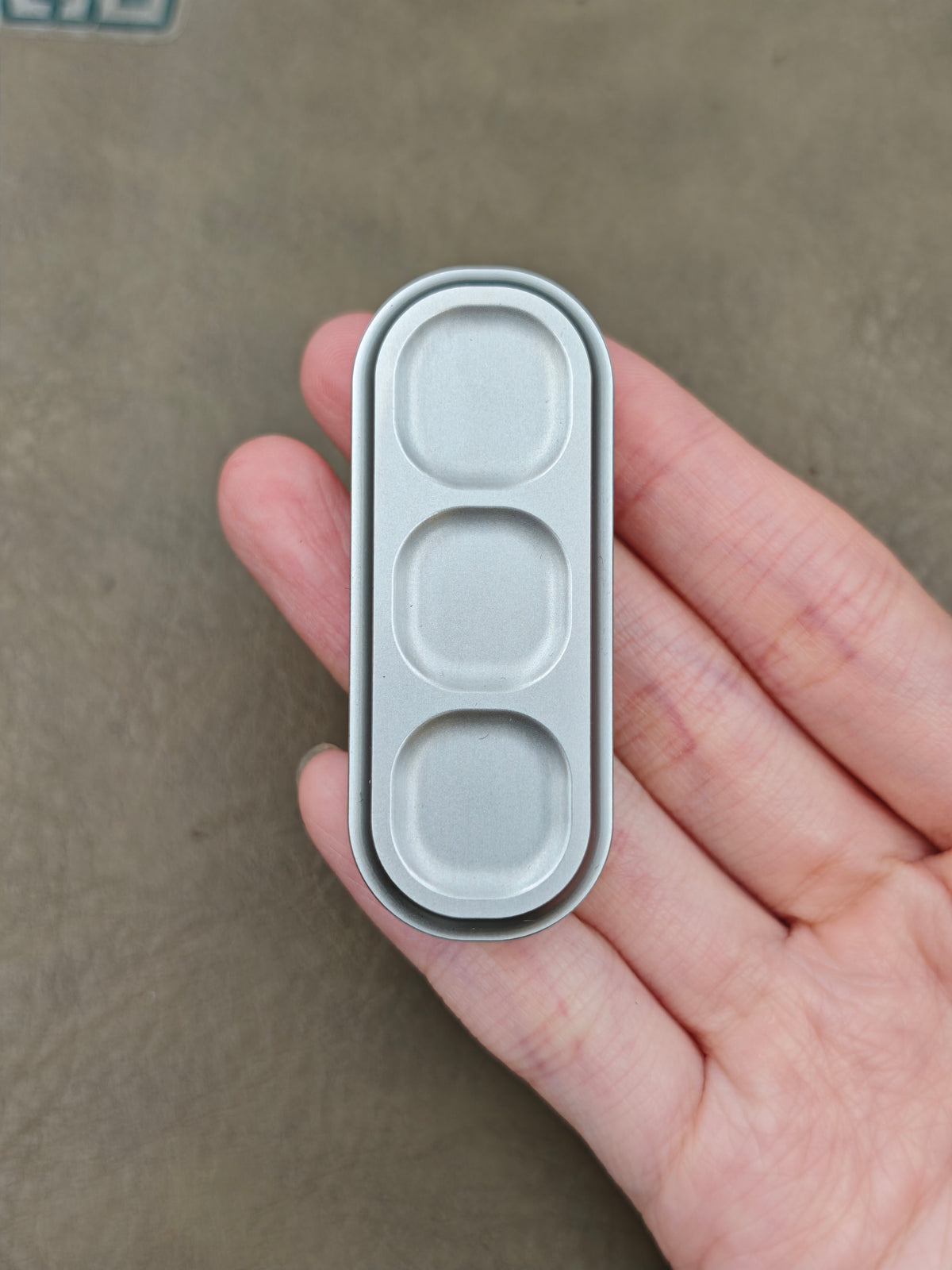 Pea Stainless Steel Stonewashed