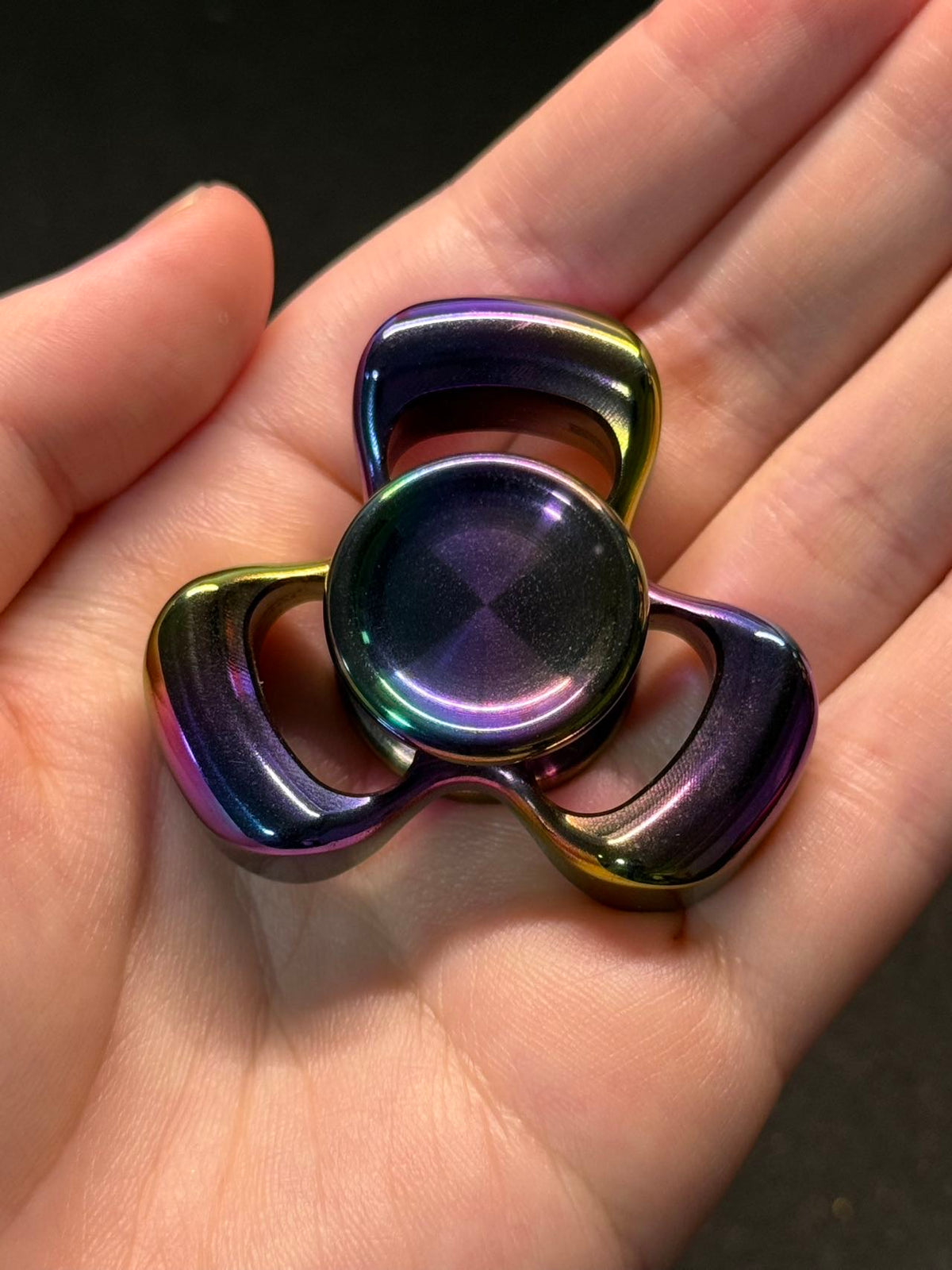 Three-Leaf Horizon Tungsten