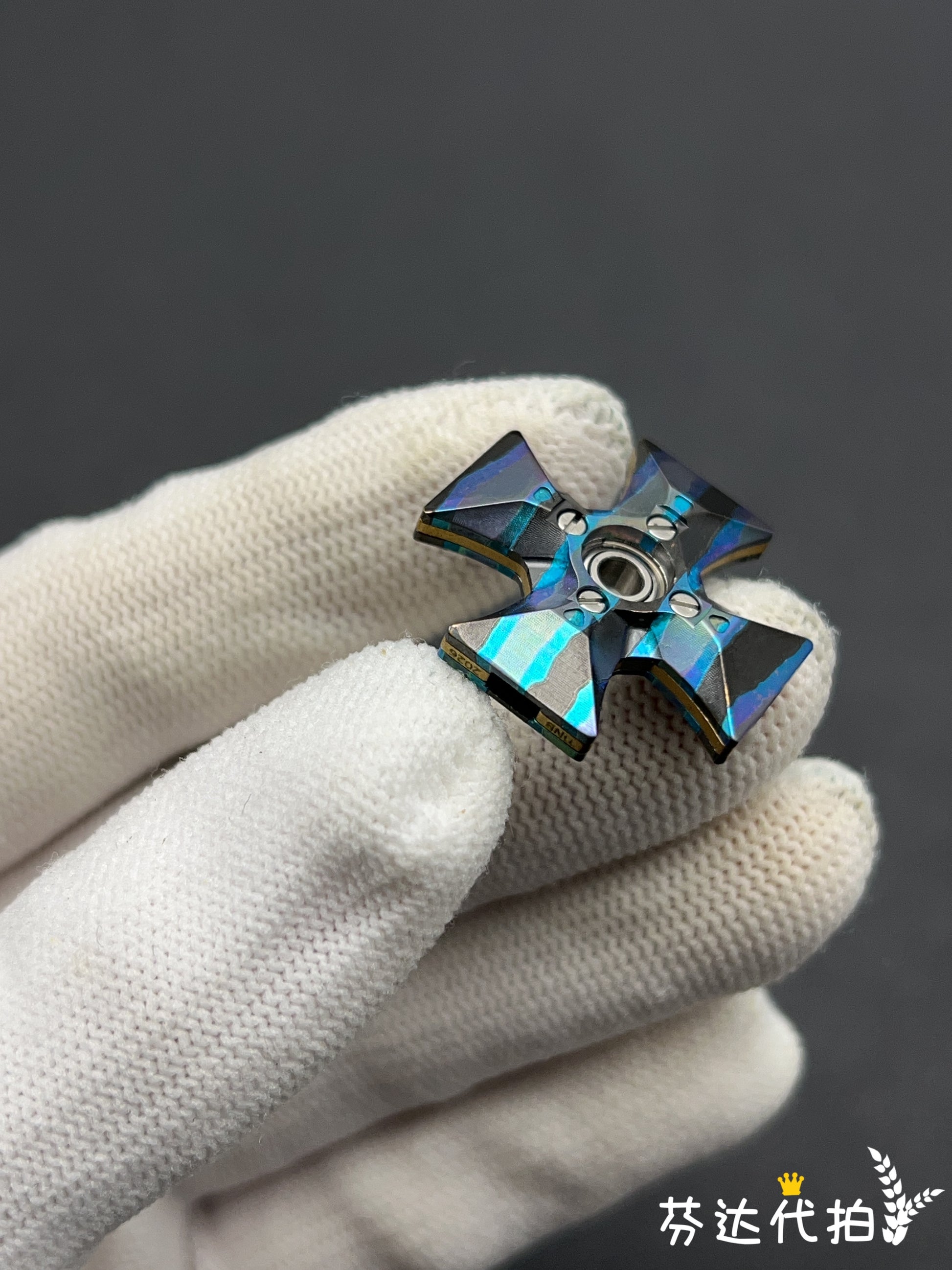 Malta Cross Zircuti