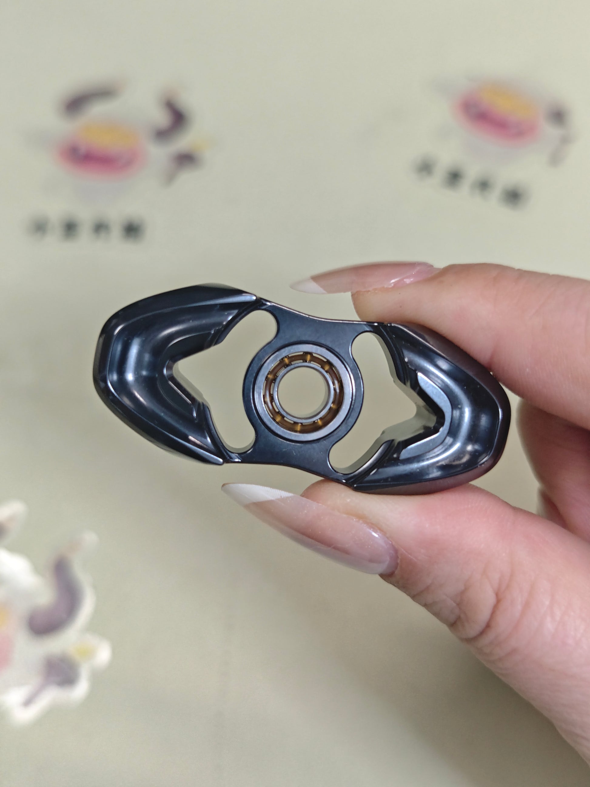 Pan Yixian Zirconium