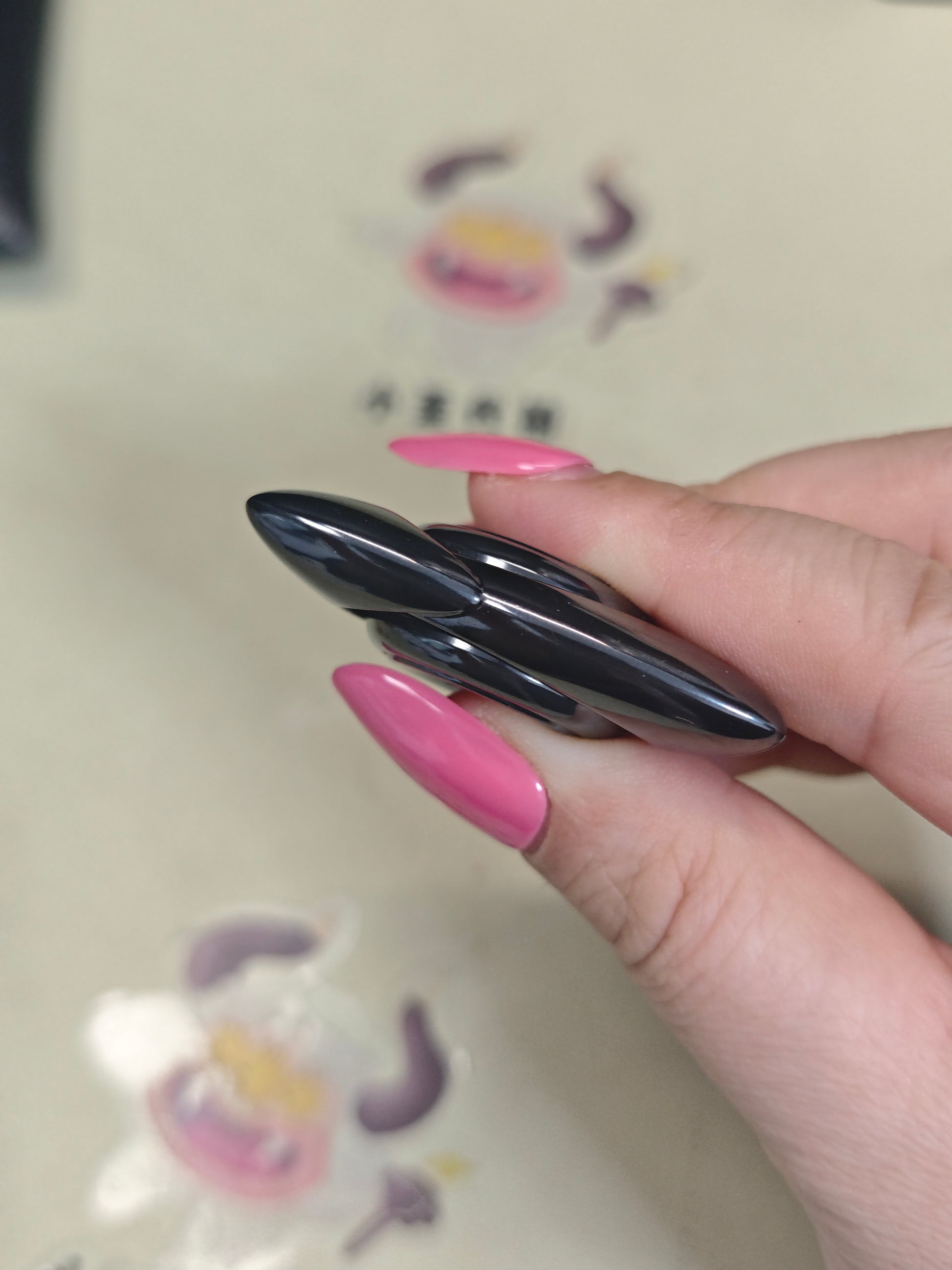 Wind Zirconium