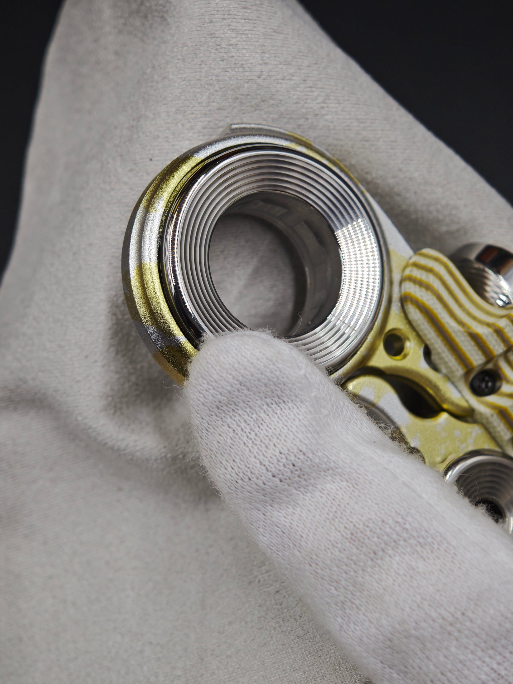 EXOSKELETON G10 Yellow Grey White Bone Core Stainless Steel