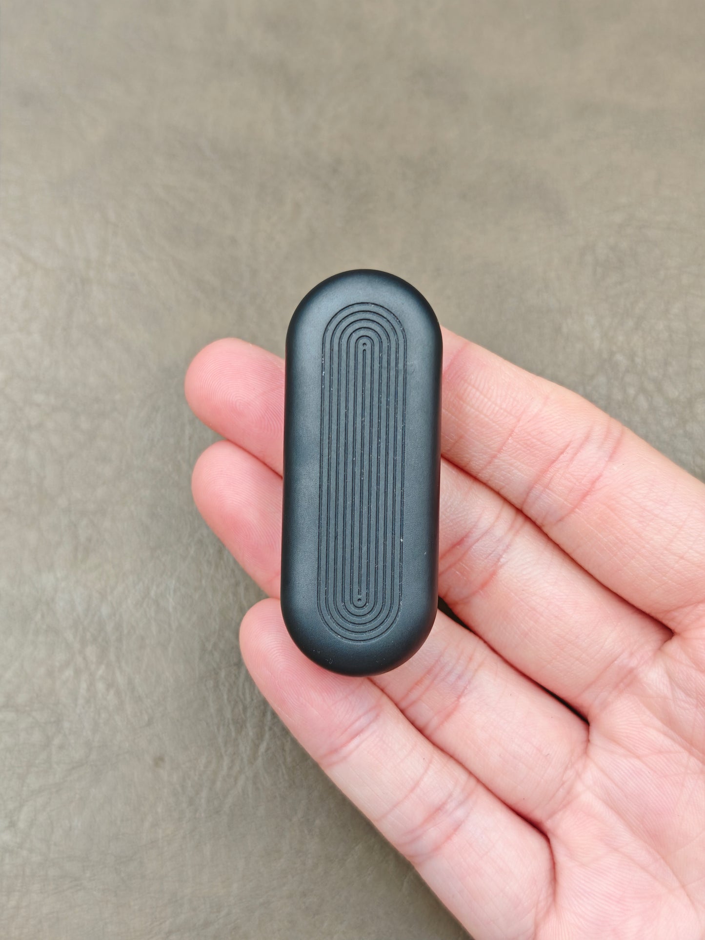 Floating Cloud Zirconium
