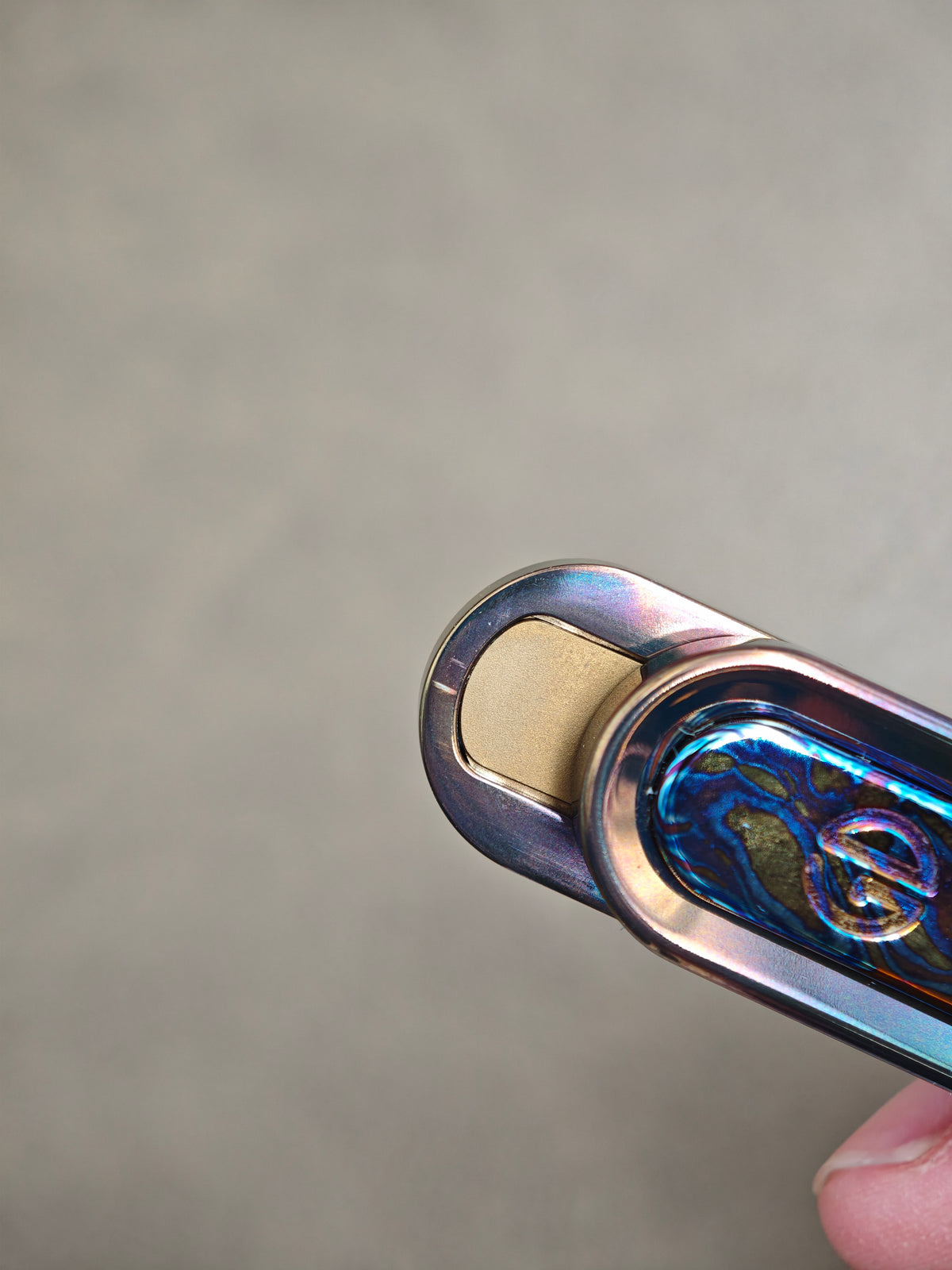 Spice Pin Zirconium Oil Slick