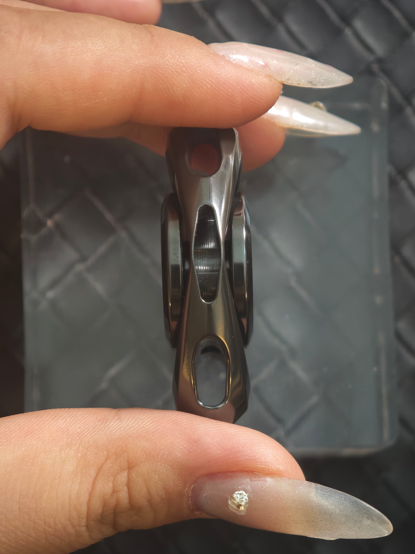 Pupil Zirconium