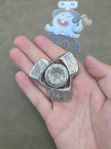 Phantom Dual Leaf Stainless Steel