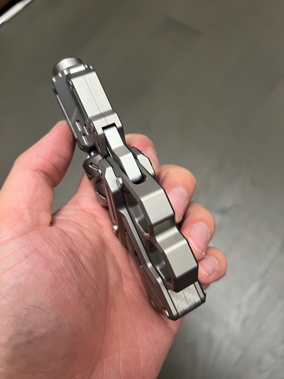 Killing Three Thousand (Killing 3000) Titanium