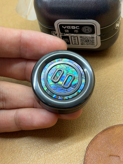 Pig Zirconium
