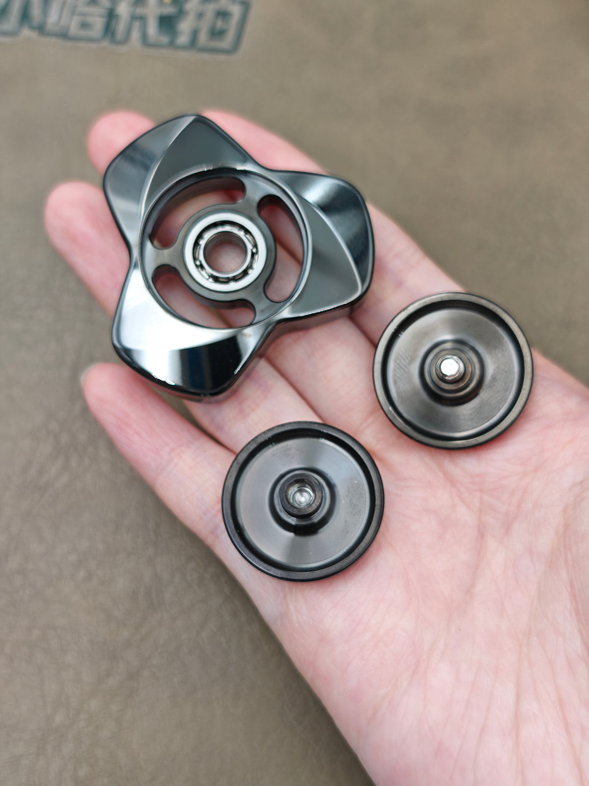 Premium Exquisite Cloud Stainless Steel PVD Coated