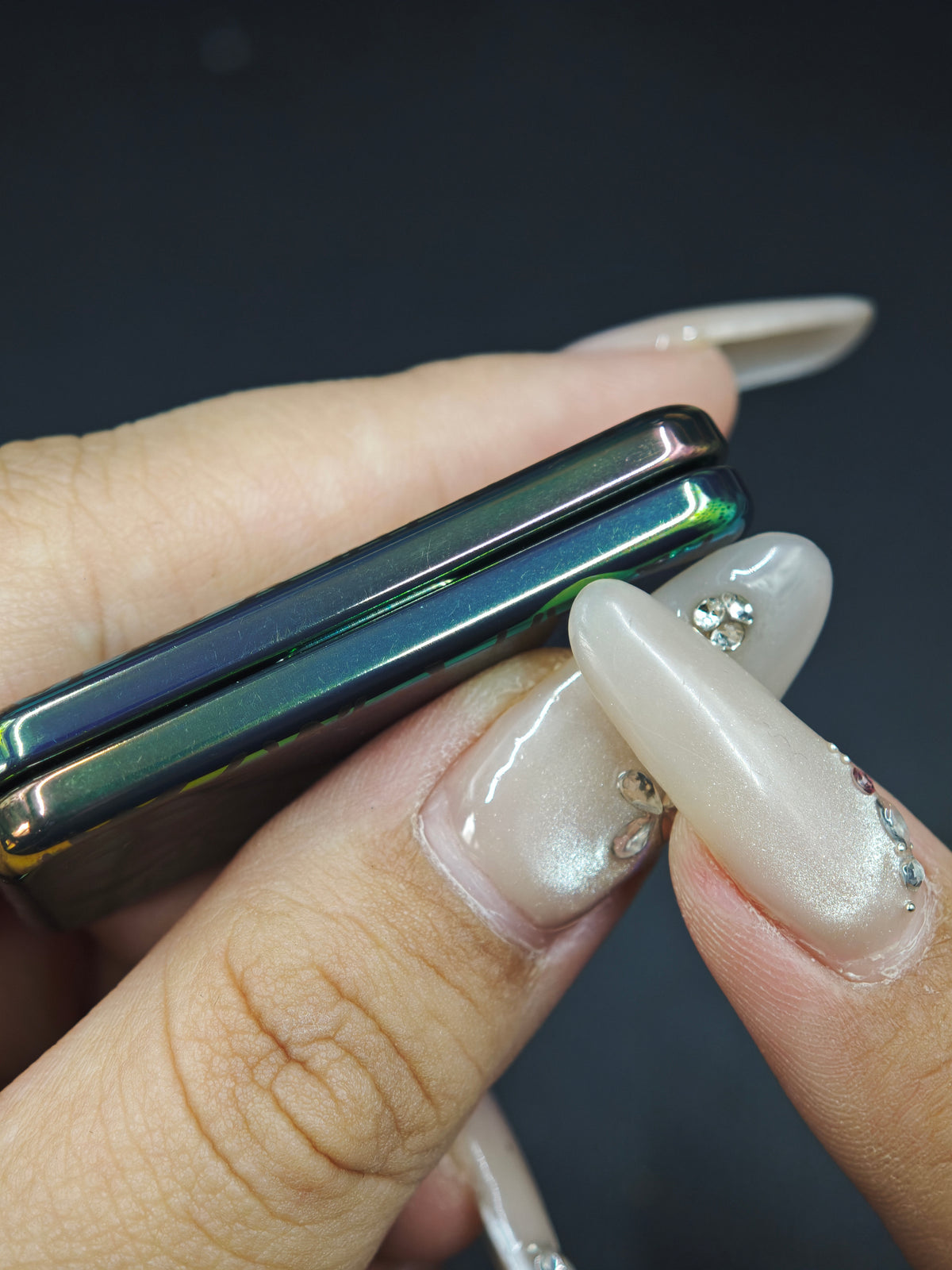 San Yin Jie Ultra Thin Mini Zirconium