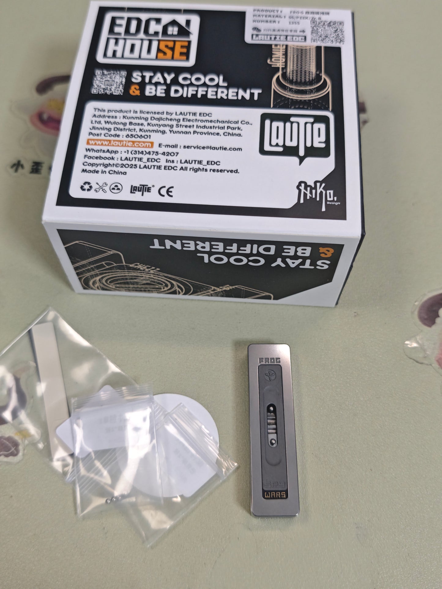 Frog PEEK Stainless Steel