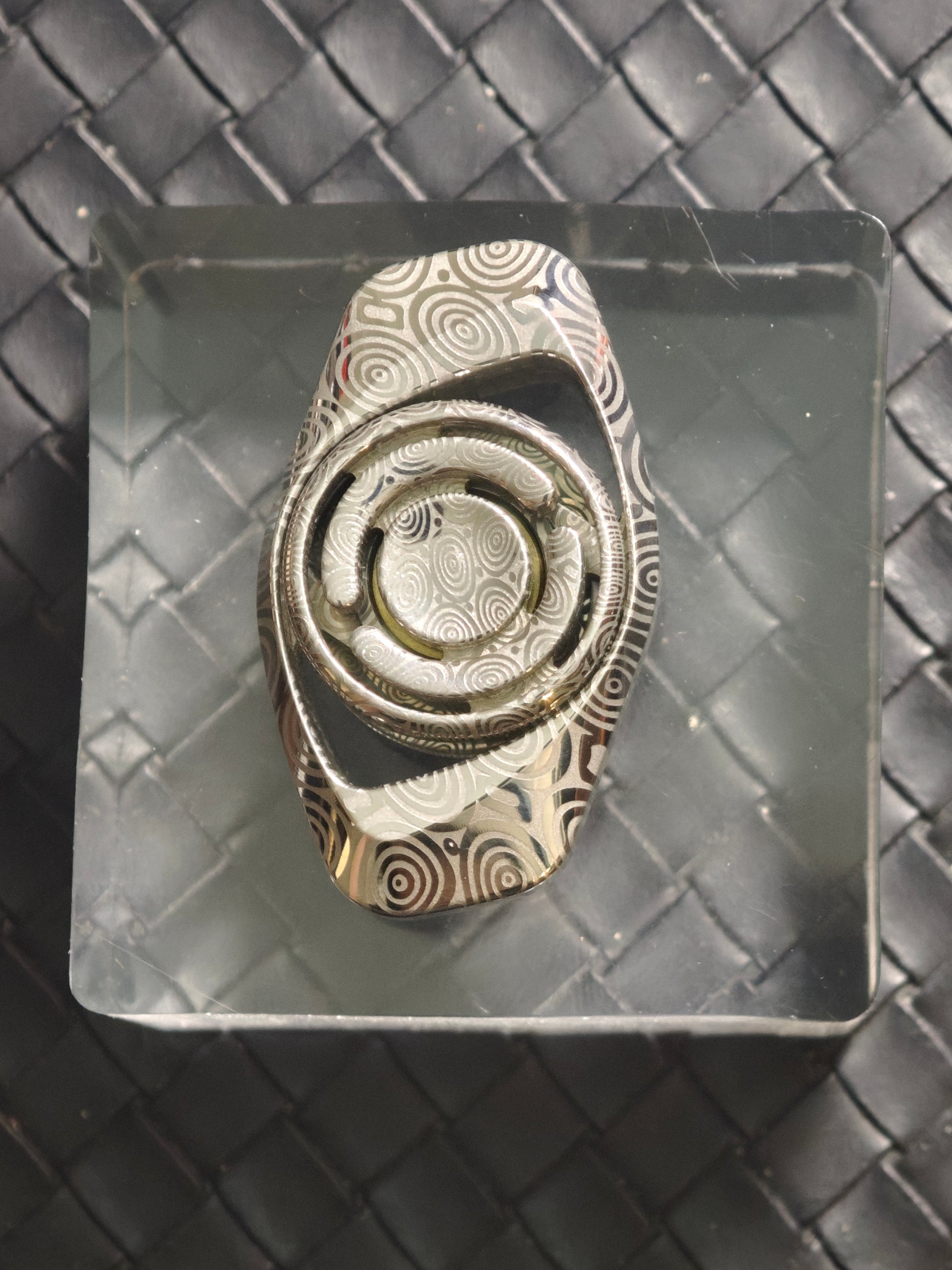 Phantom Dual Leaf Stainless Steel
