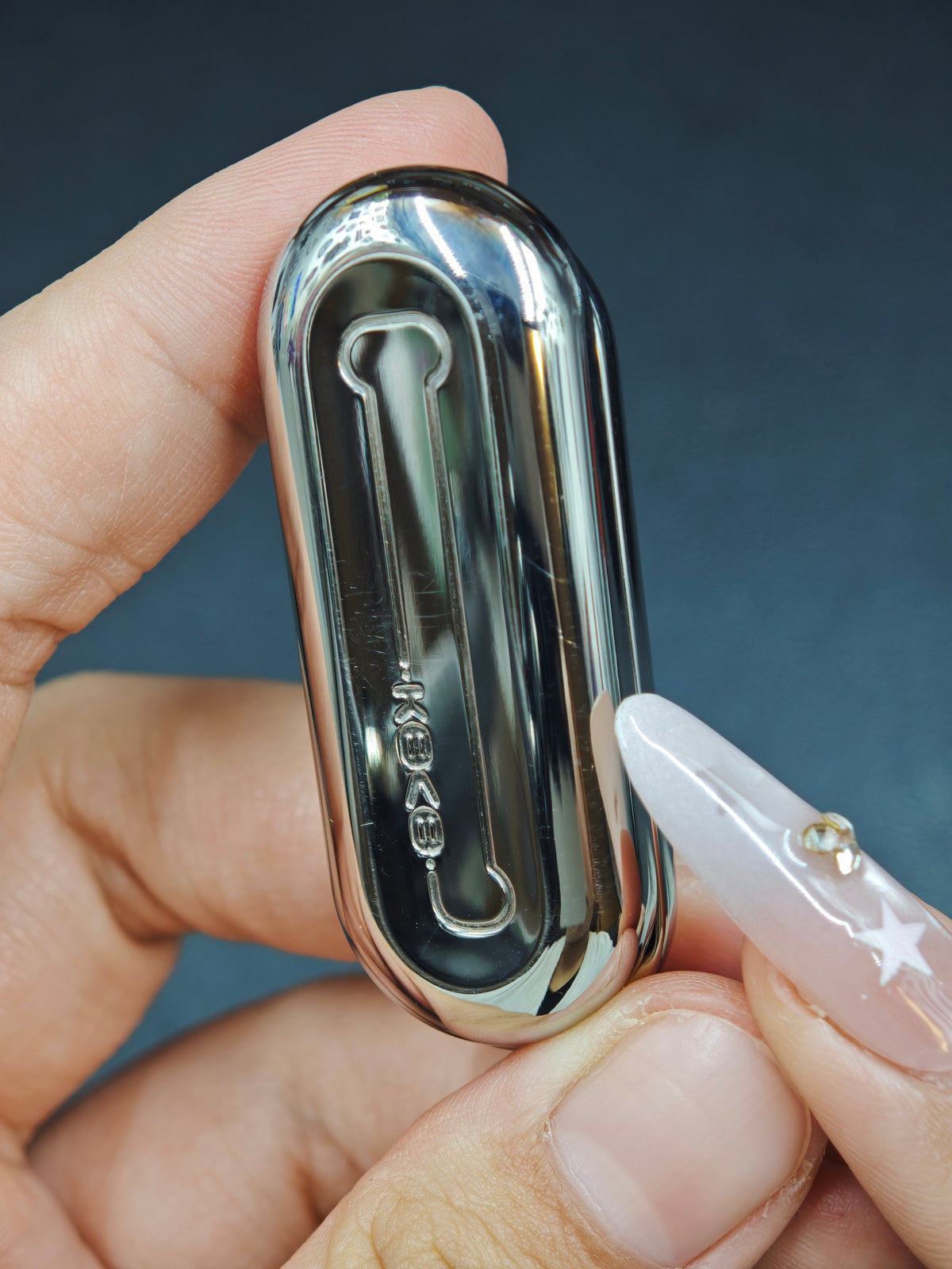 Floating Cloud Titanium Polished