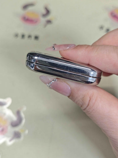 Floating Cloud Titanium