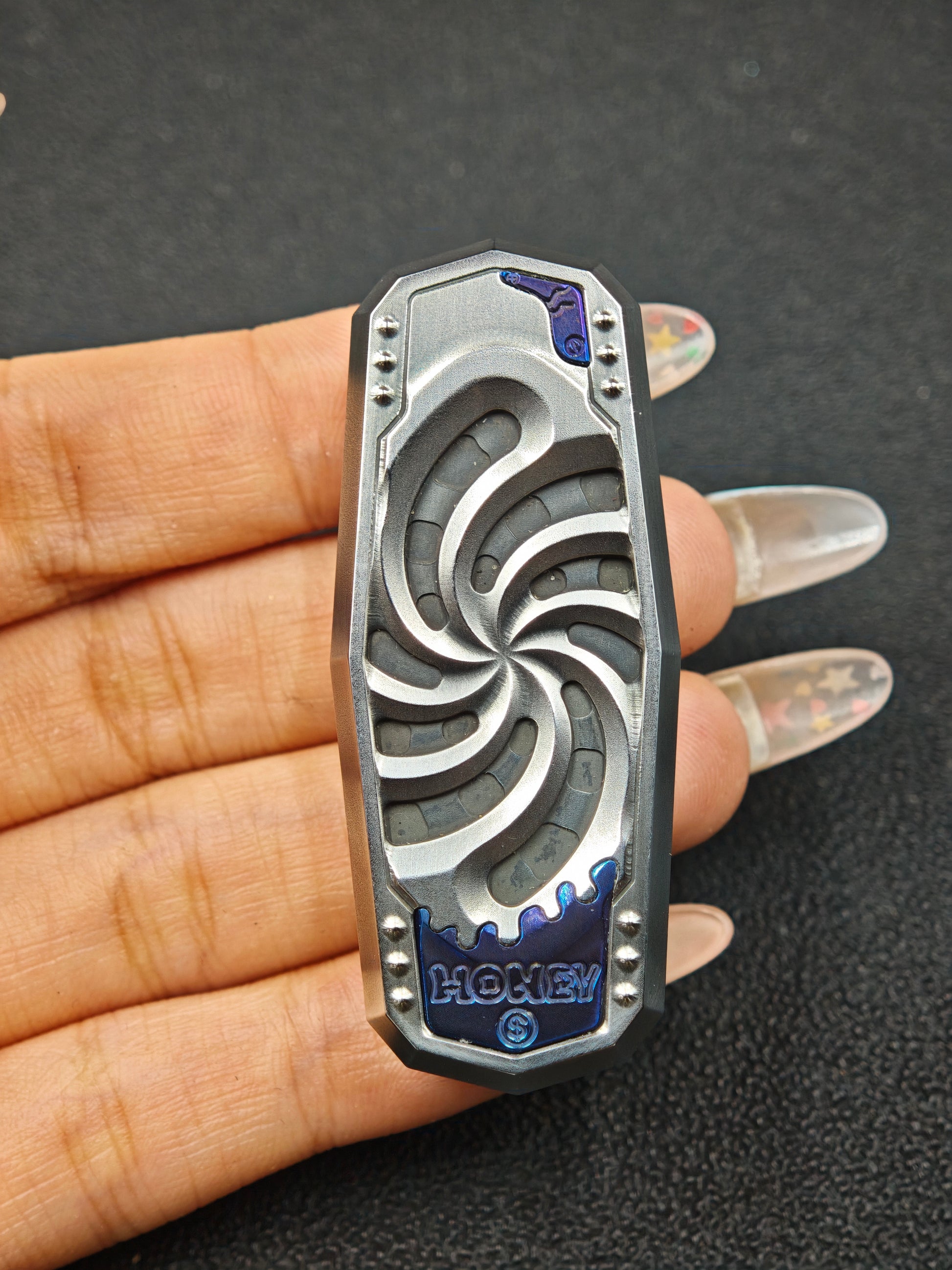 Monolith Titanium Stainless Steel