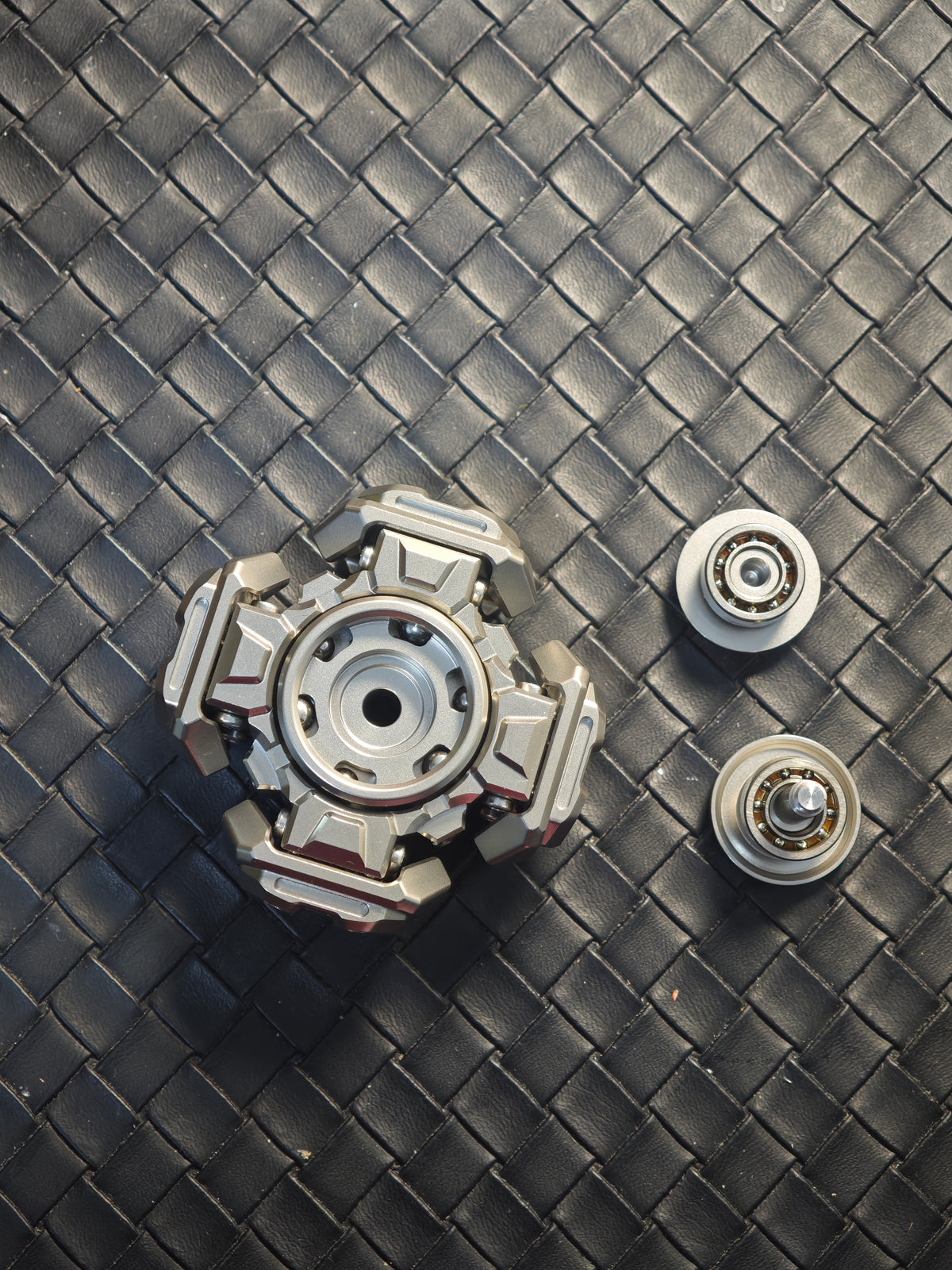 Ancient Iron Shell Opening Titanium