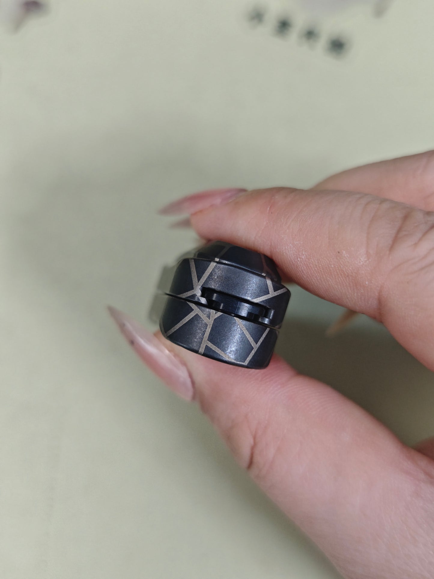 Ruyi RS Titanium