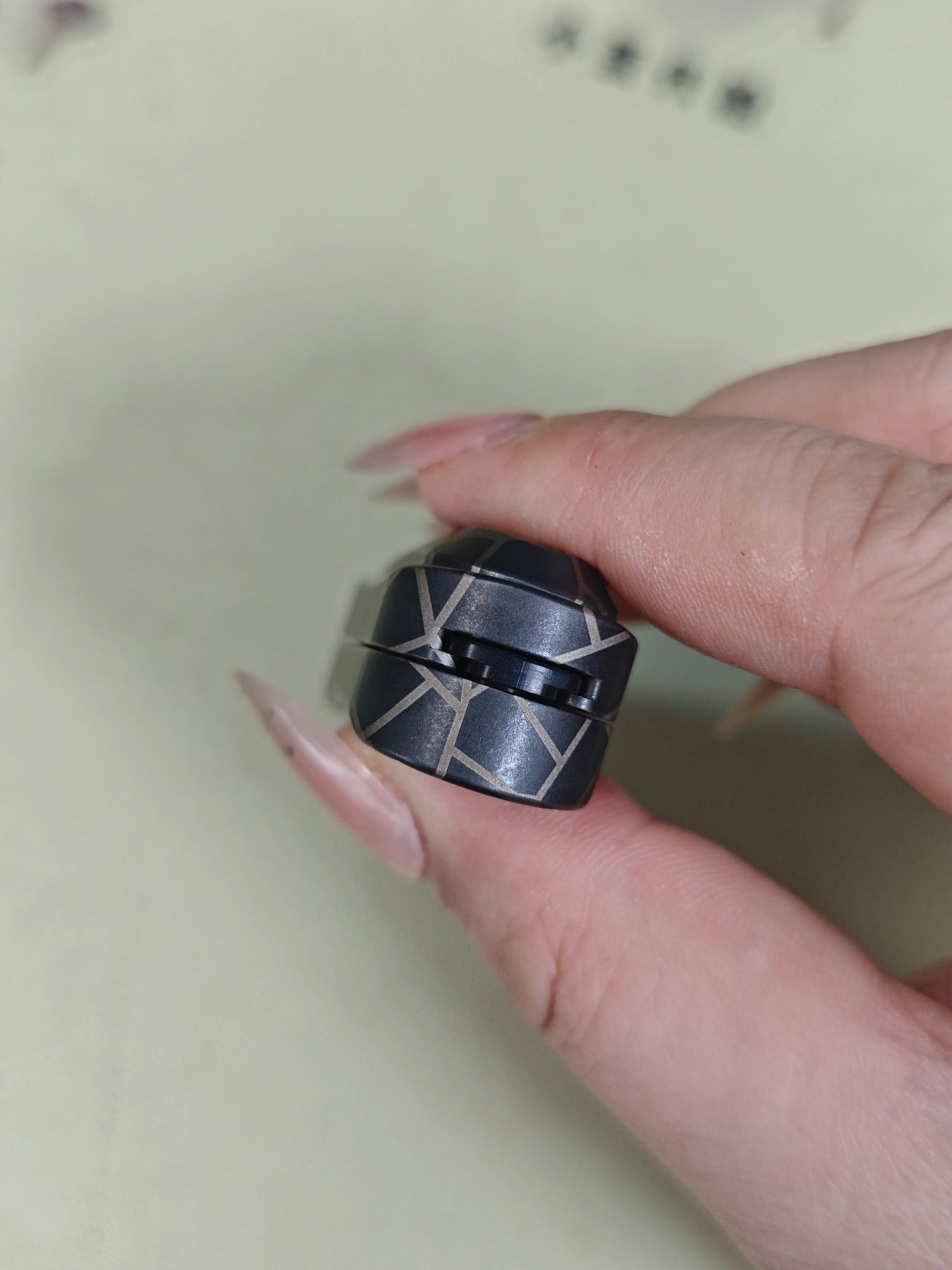 Ruyi RS Titanium