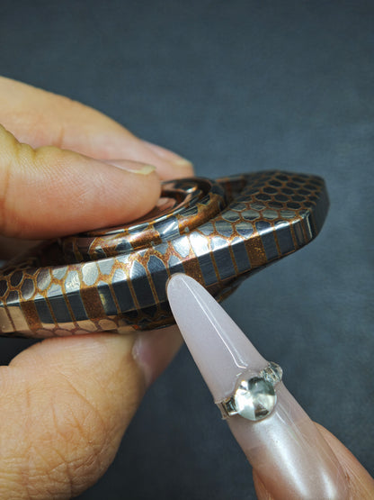 Mirror Eye Superconductor