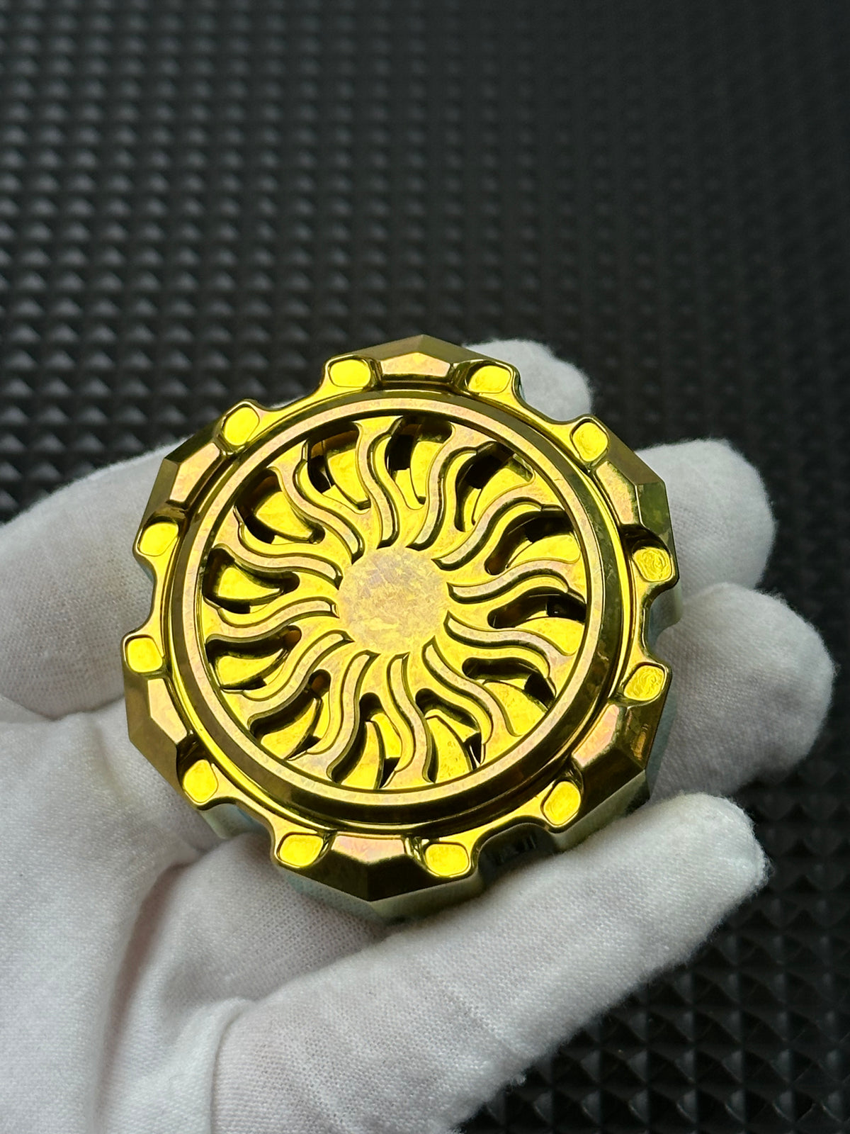Engine Max Crystallized Titanium