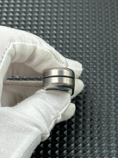 Top B Titanium